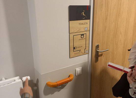 Grafika 10: Konferencja "Opieka wytchnieniowa jako forma wsparcia opiekunów rodzinnych - realia i wyzwania"