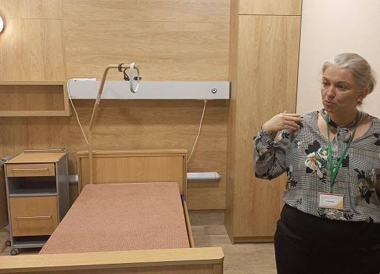 Grafika 14: Konferencja "Opieka wytchnieniowa jako forma wsparcia opiekunów rodzinnych - realia i wyzwania"