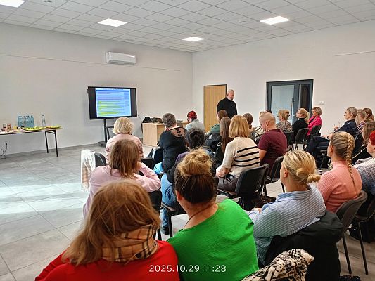 Dwudniowe szkolenie poświęcone przeciwdziałaniu przemocy domowej grafika